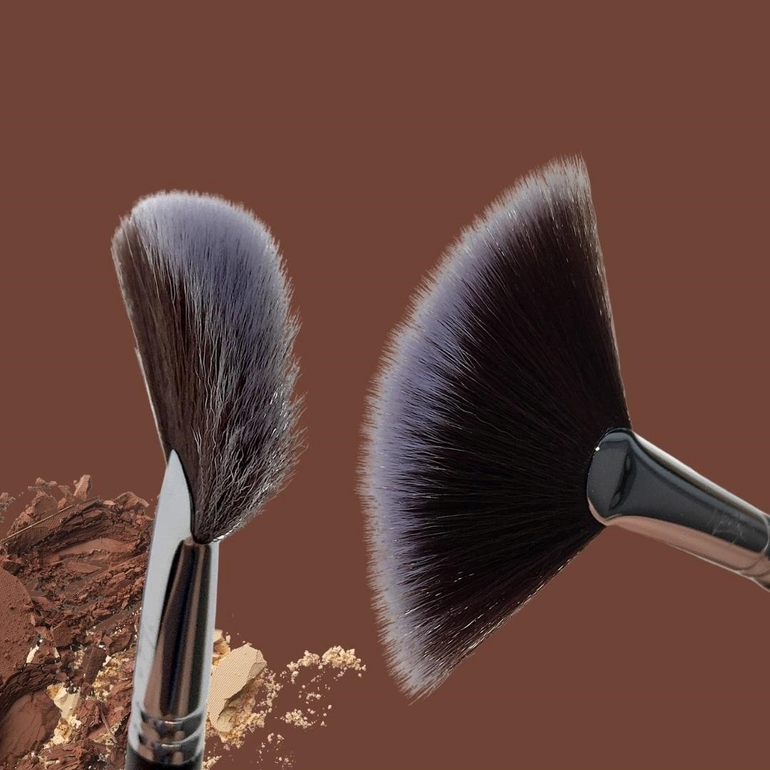 Fan Brush