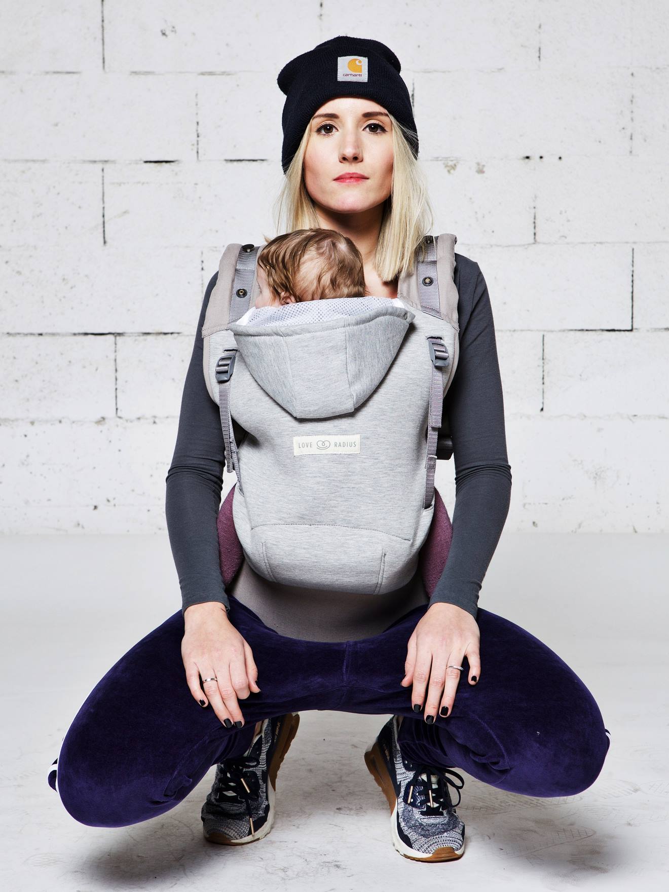 Pack HoodieCarrier + cale-tête et réhausseur LOVE RADIUS gris flanelle