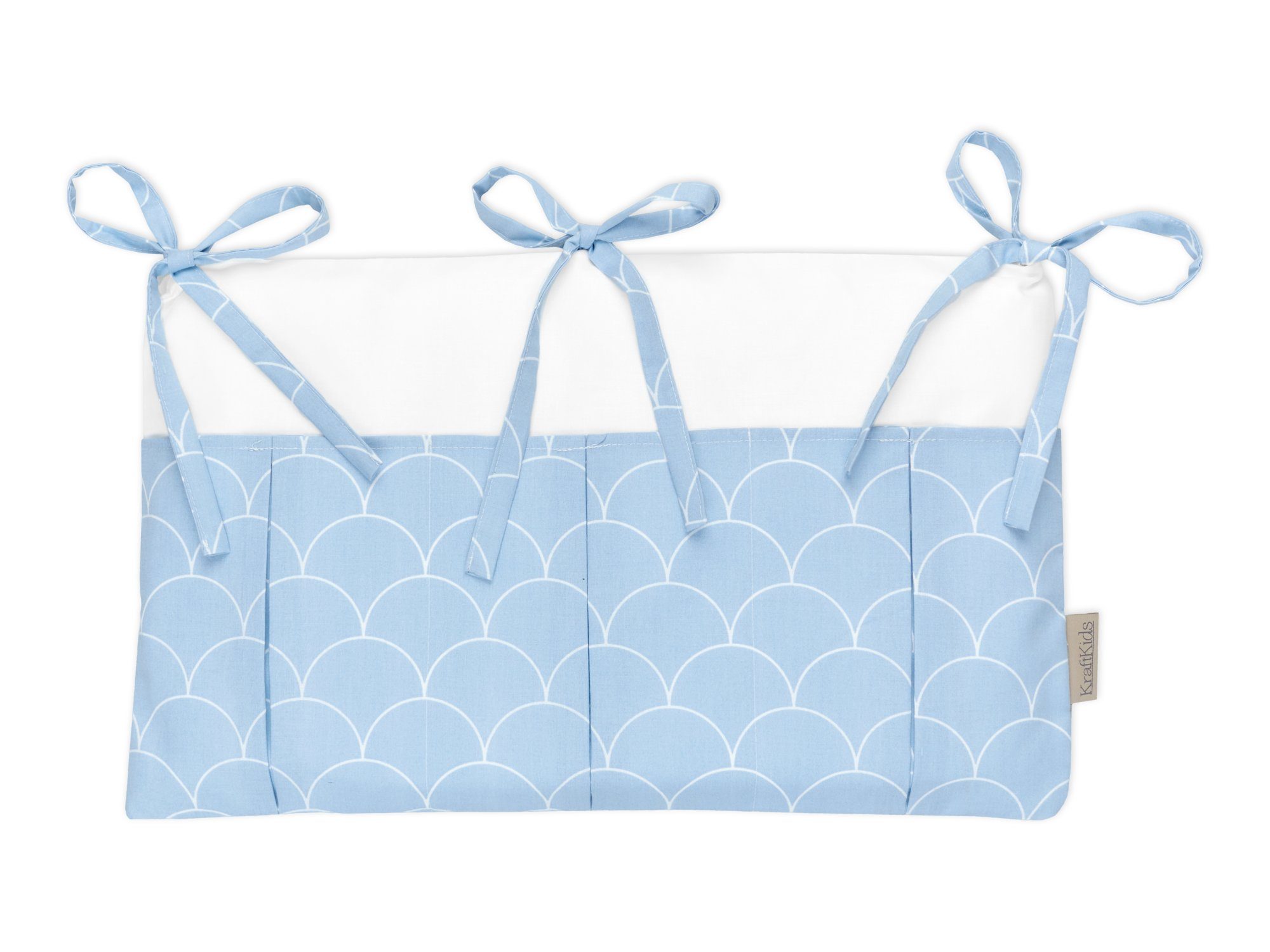 KraftKids Betttasche weiße Halbkreise auf Pastelblau, mit drei Fächern, innen mit Polyestervlies versteift