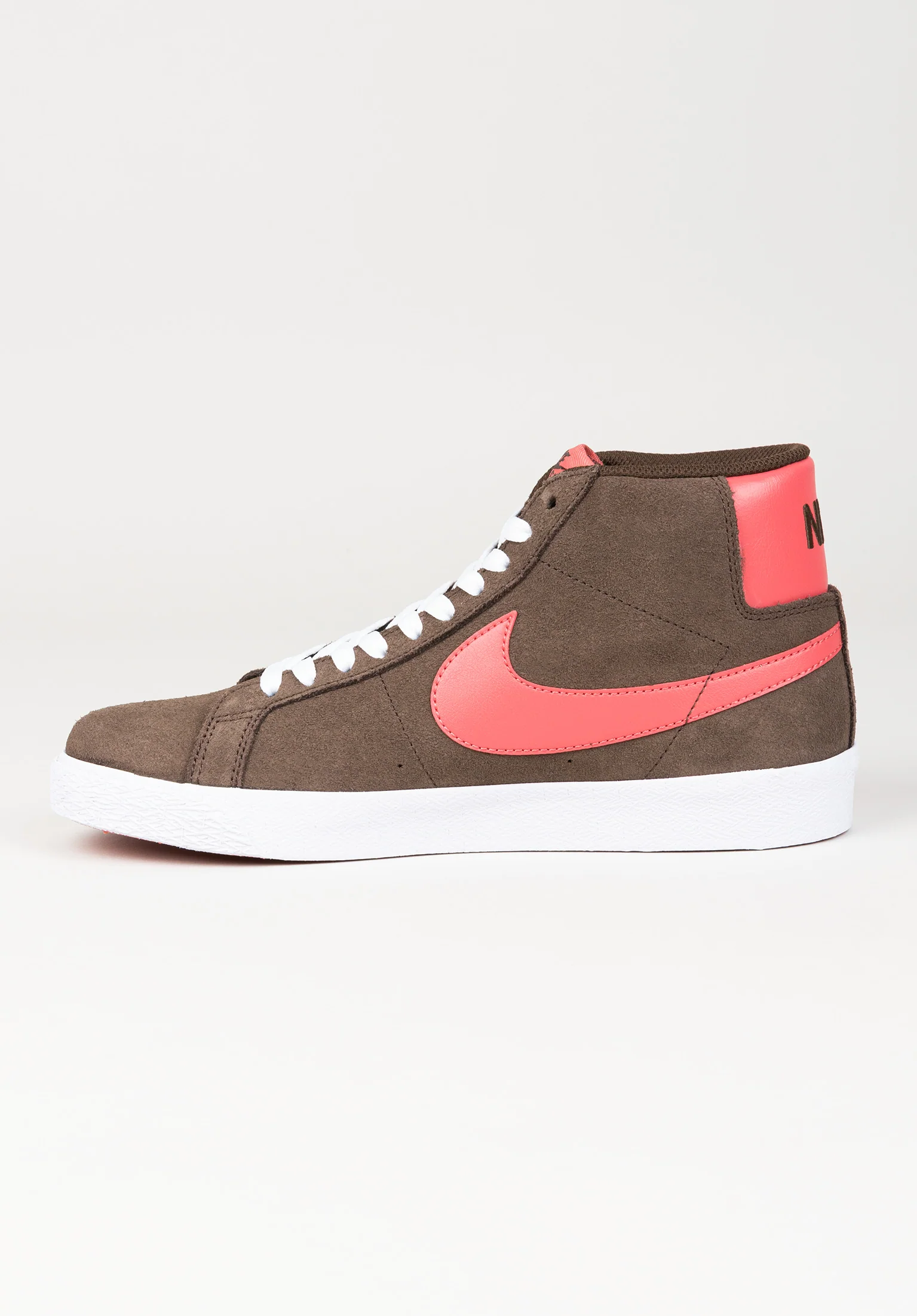 Zoom Blazer Mid