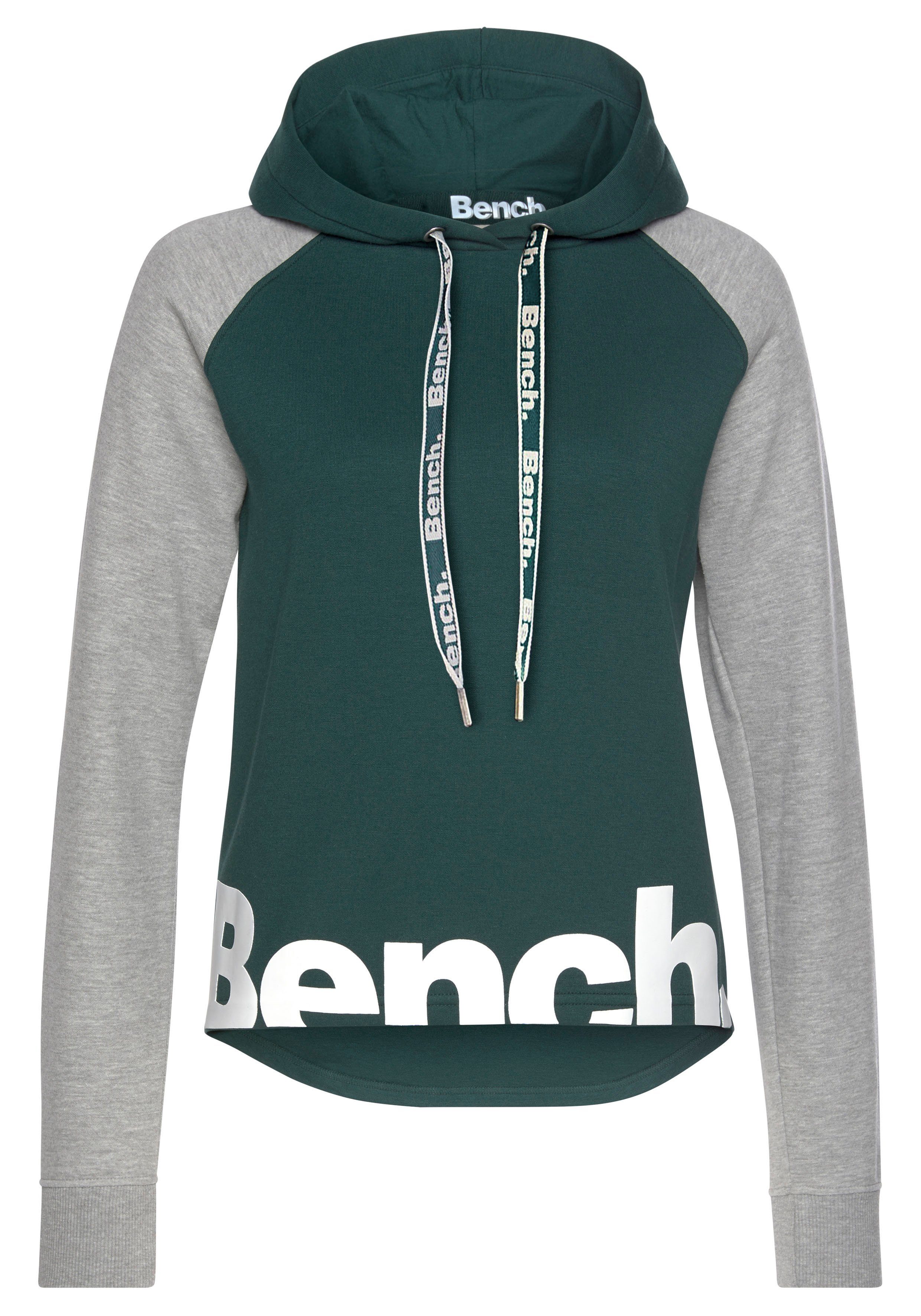 Bench. Loungewear Kapuzensweatshirt mit farblich abgesetzten Ärmeln und Logodruck, Loungeanzug, Hoodie