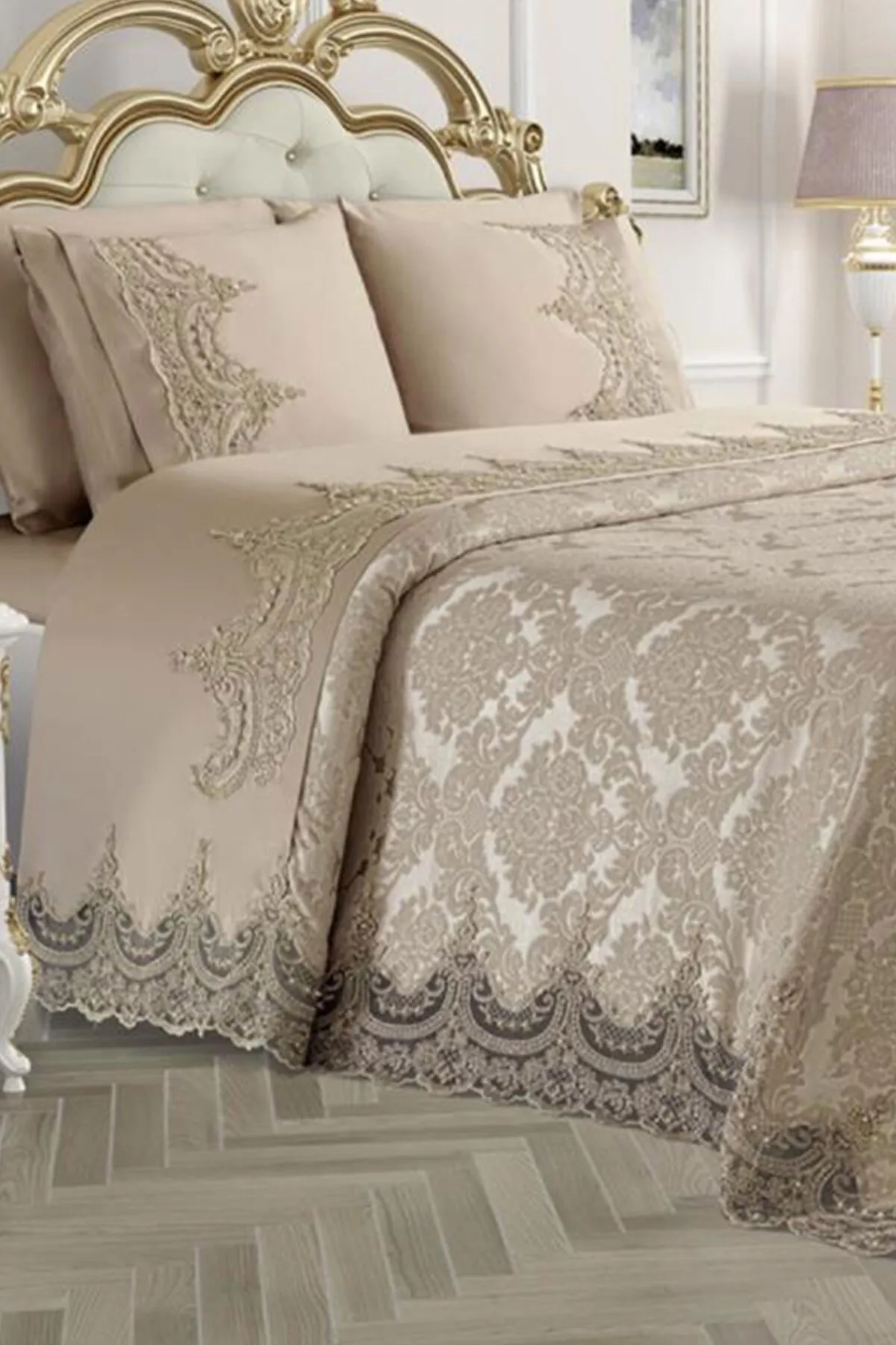 Çeyiz Diyarı  Französisch geschnürtes Mitgift-Brautset Arus, 7-teilig, Beige
