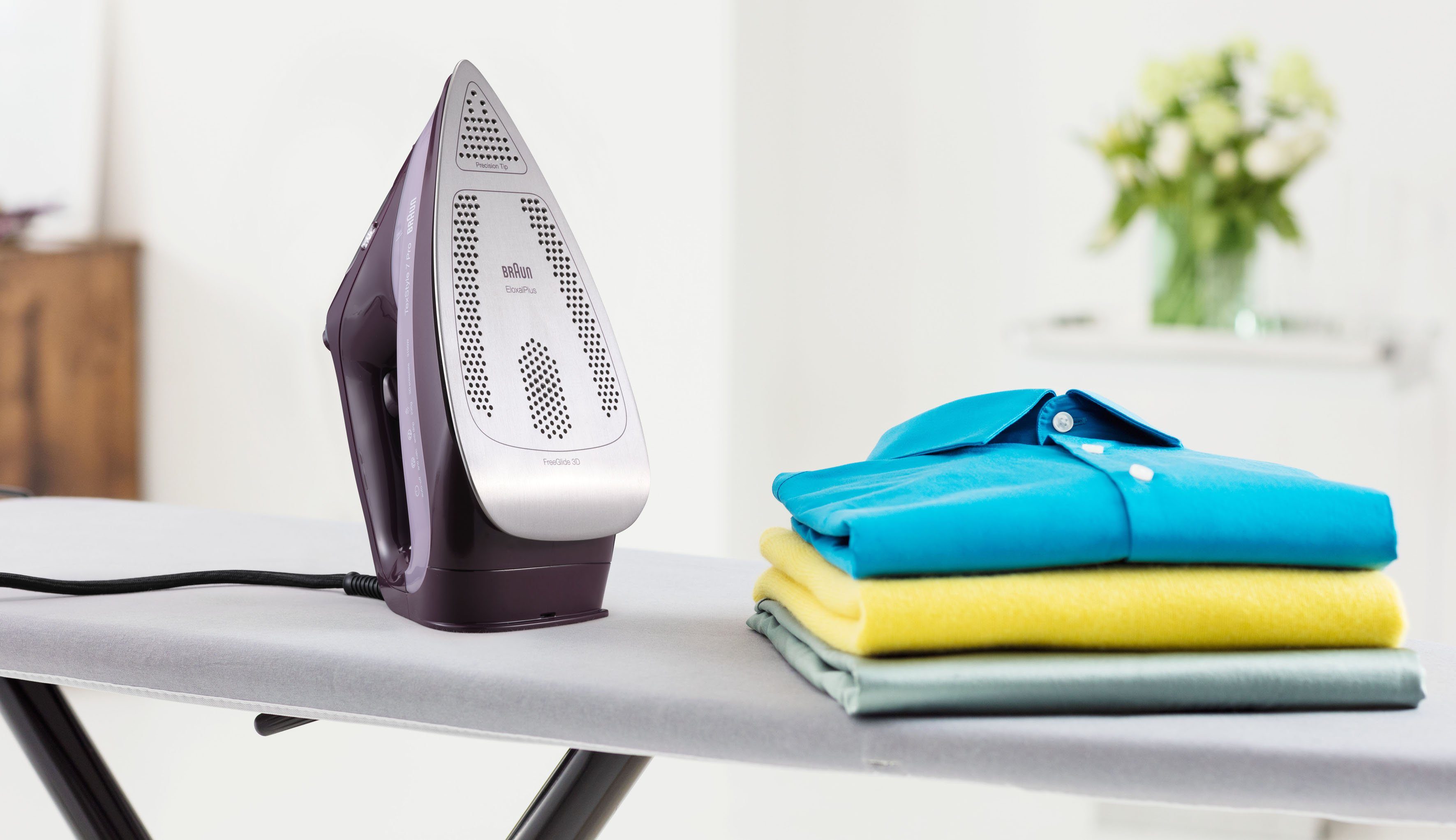 Braun Dampfbügeleisen TexStyle 7 Pro SI 7181 VI, 3100 W, mit FreeGlide 3D Bügelsohle, Violett