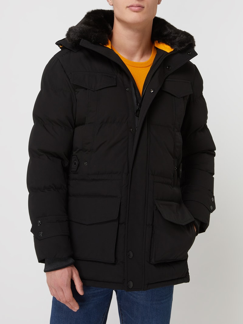 Steppjacke mit Label-Patch in schwarz