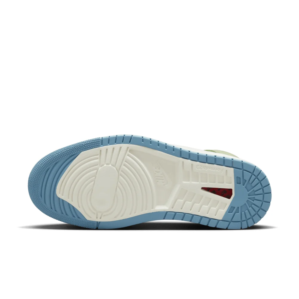 NIKE JORDAN Air 1 Zoom Comfort 2 DV1305-433 / blau