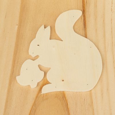 TIAKI Eichhörnchen Futterstation