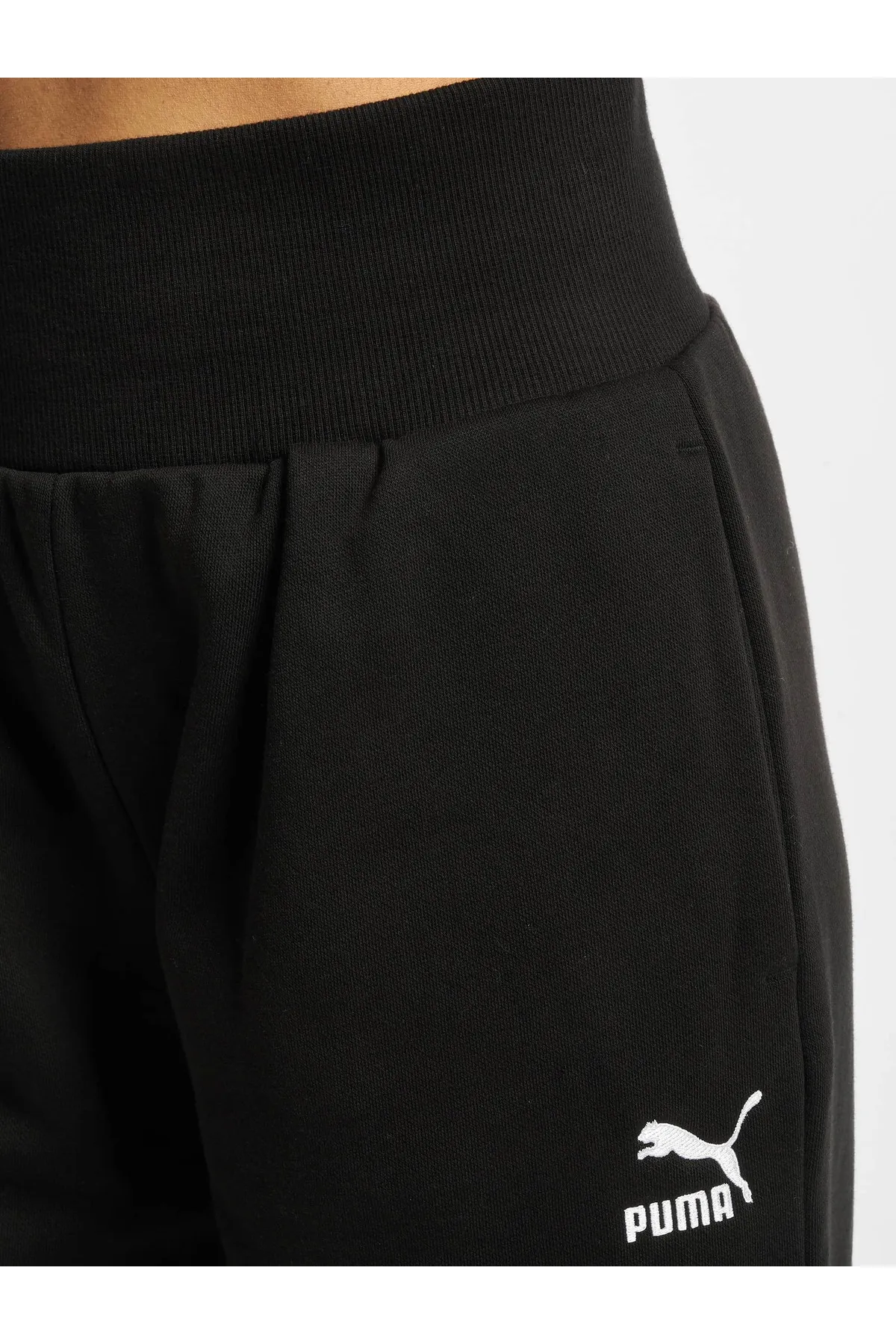 Puma  Jogginghose - Schwarz - Relaxed