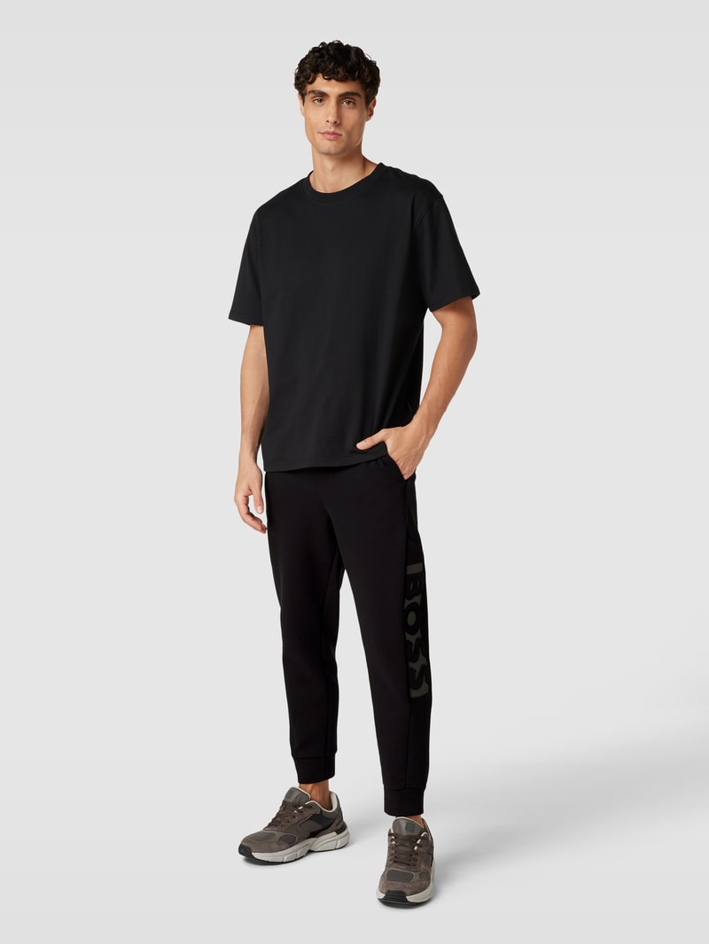 Sweatpants mit Label-Print Modell 'Helwyn' in schwarz