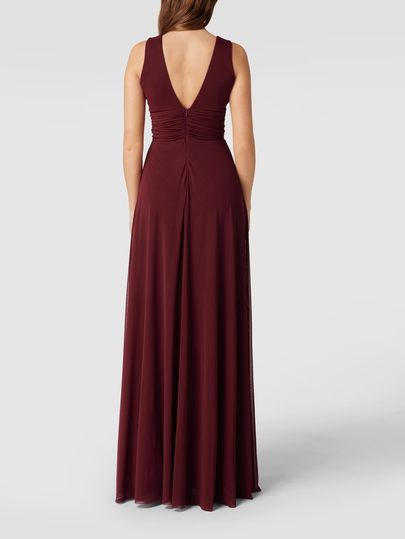 Abendkleid mit Raffungen in kirschrot