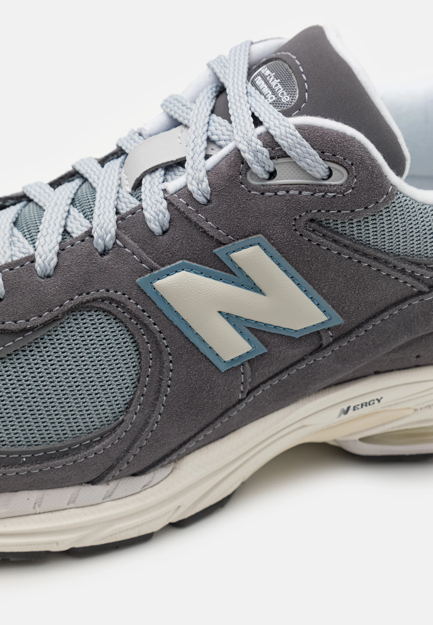 New Balance M2002 UNISEX - Zapatillas bajas