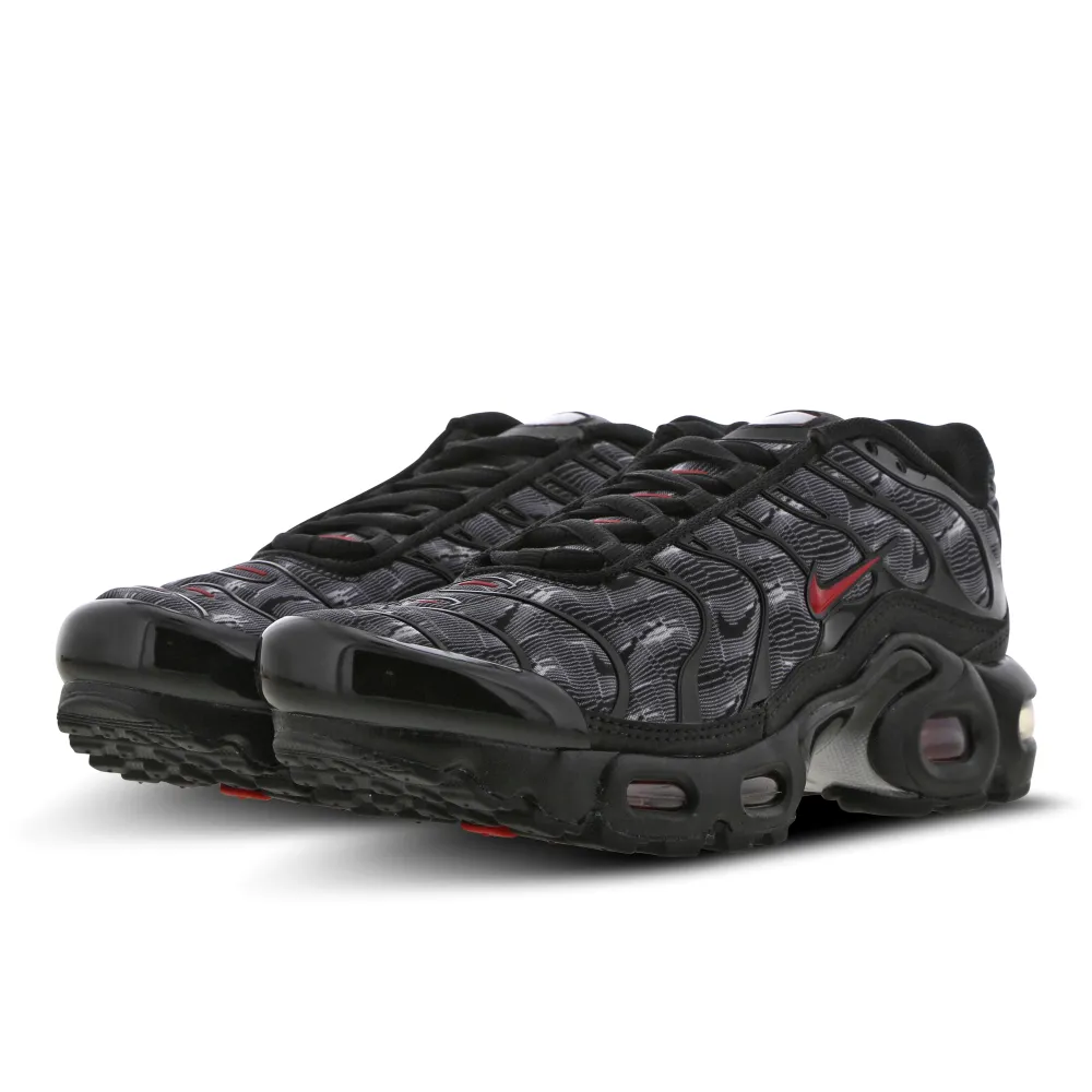 Nike Air Max Plus DJ4622-001 / schwarz