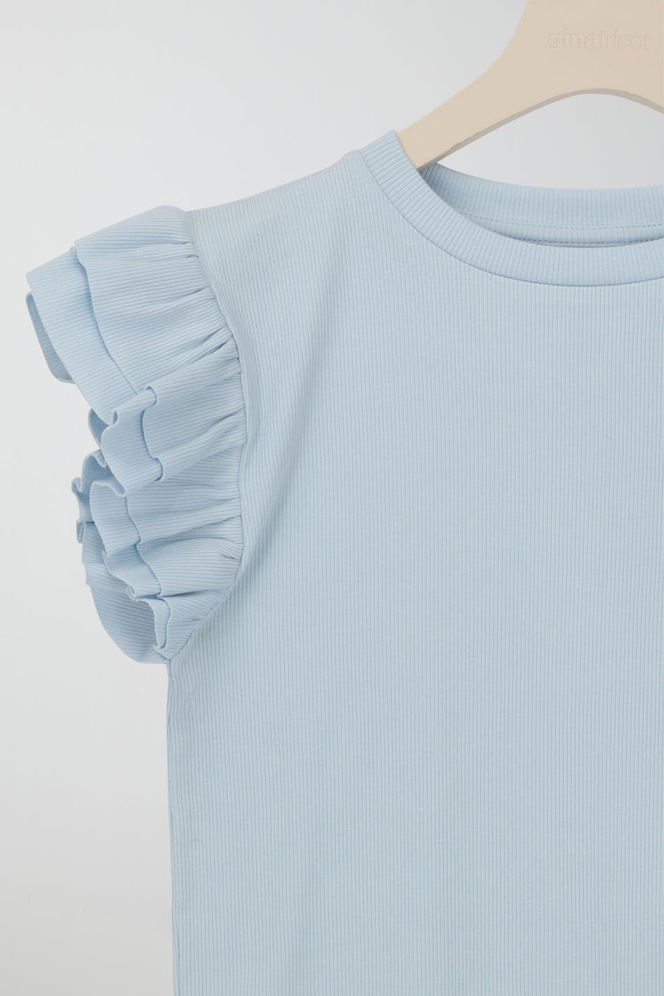 Y cute frill top