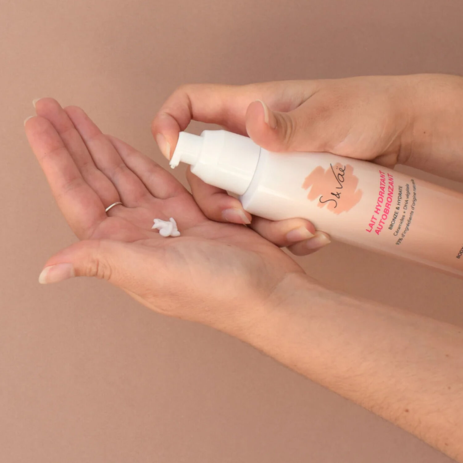 s & vae Lait hydratant autobronzant Corps Bronze & Hydrate