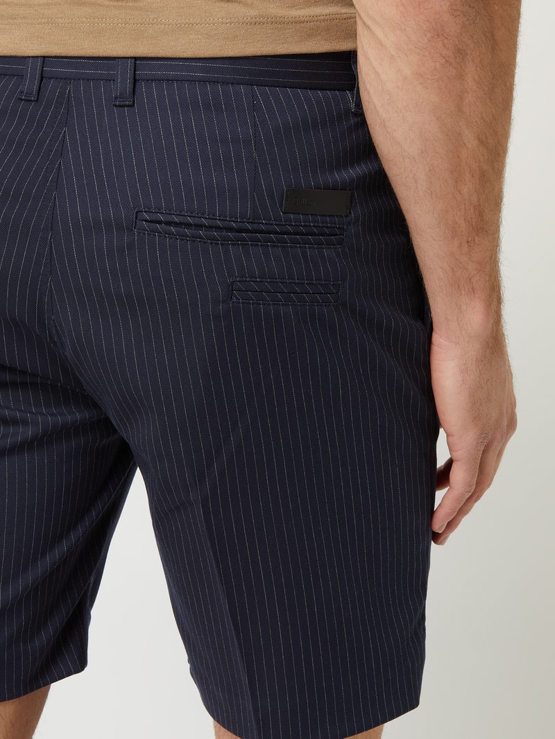 Bermudas mit Viskose-Anteil Modell 'Russel' in marineblau