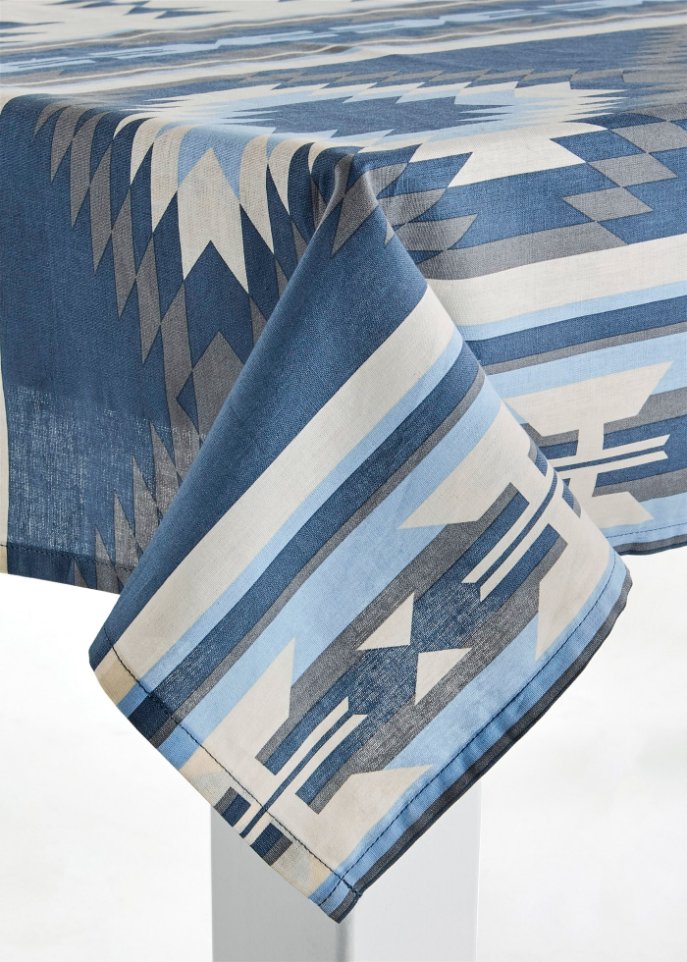 Tagesdecke mit Ethnodesign