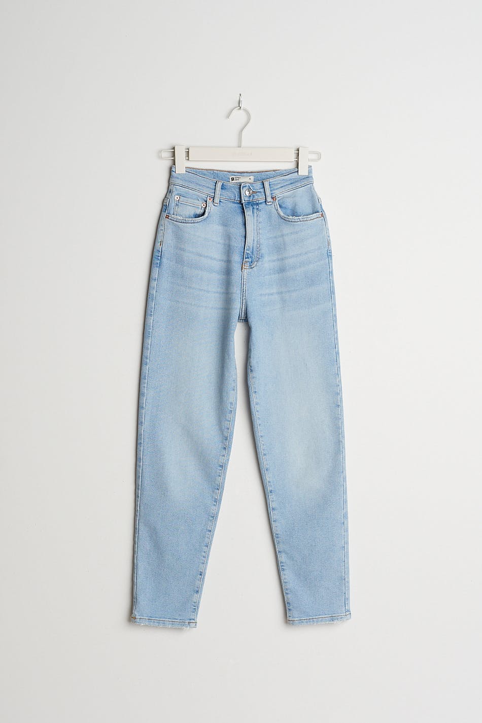 Comfy mom jeans