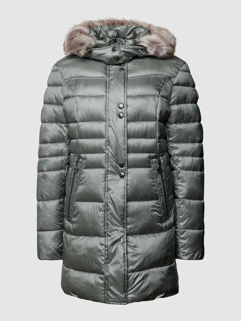Steppjacke mit Kapuze in lindgrün
