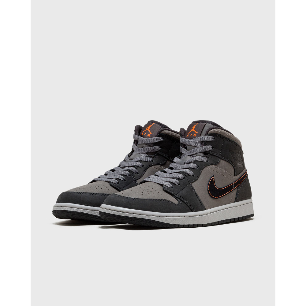 NIKE JORDAN 1 Mid SE FQ8338 / grau