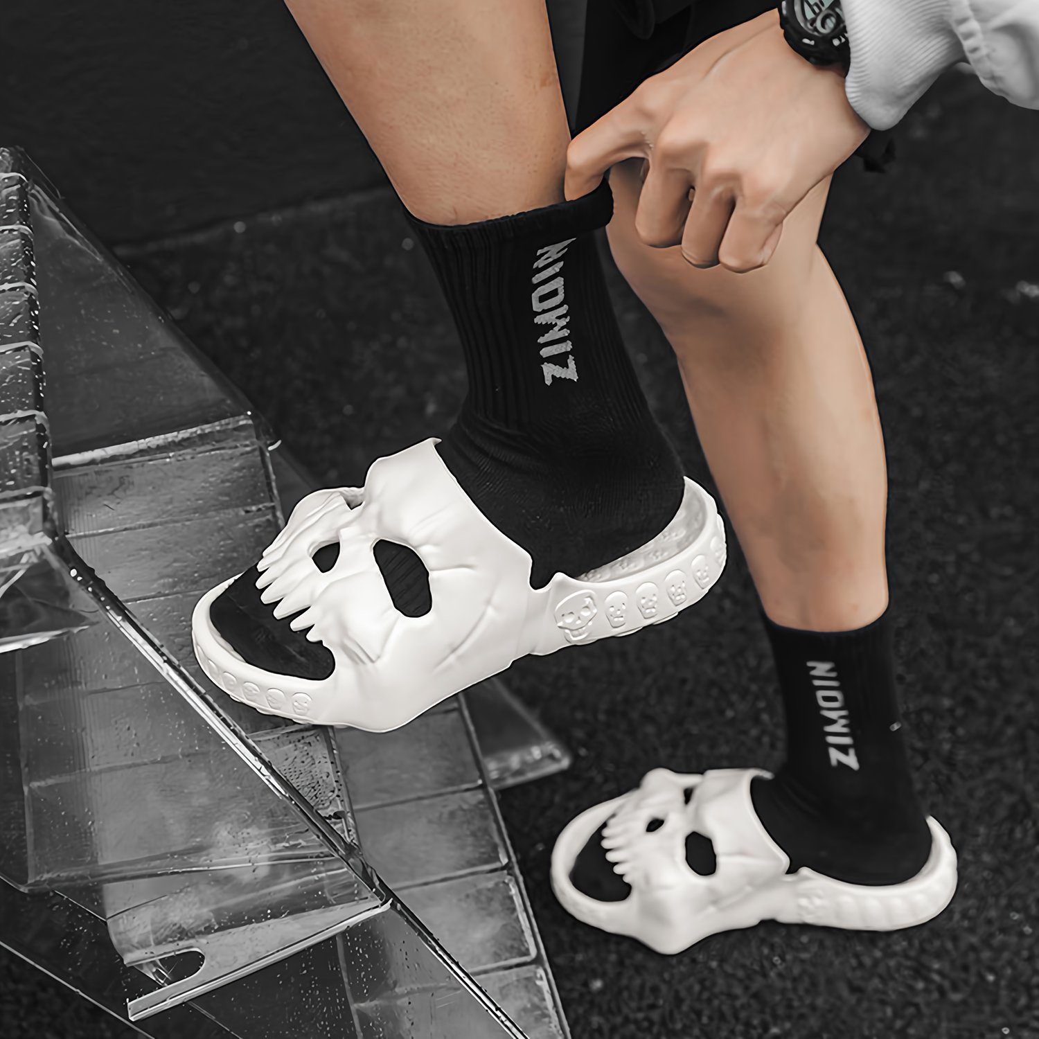 TOPMELON Unisex Hausschuhe Totenkopf Badeschlappen Sommer Slide Badeschuh