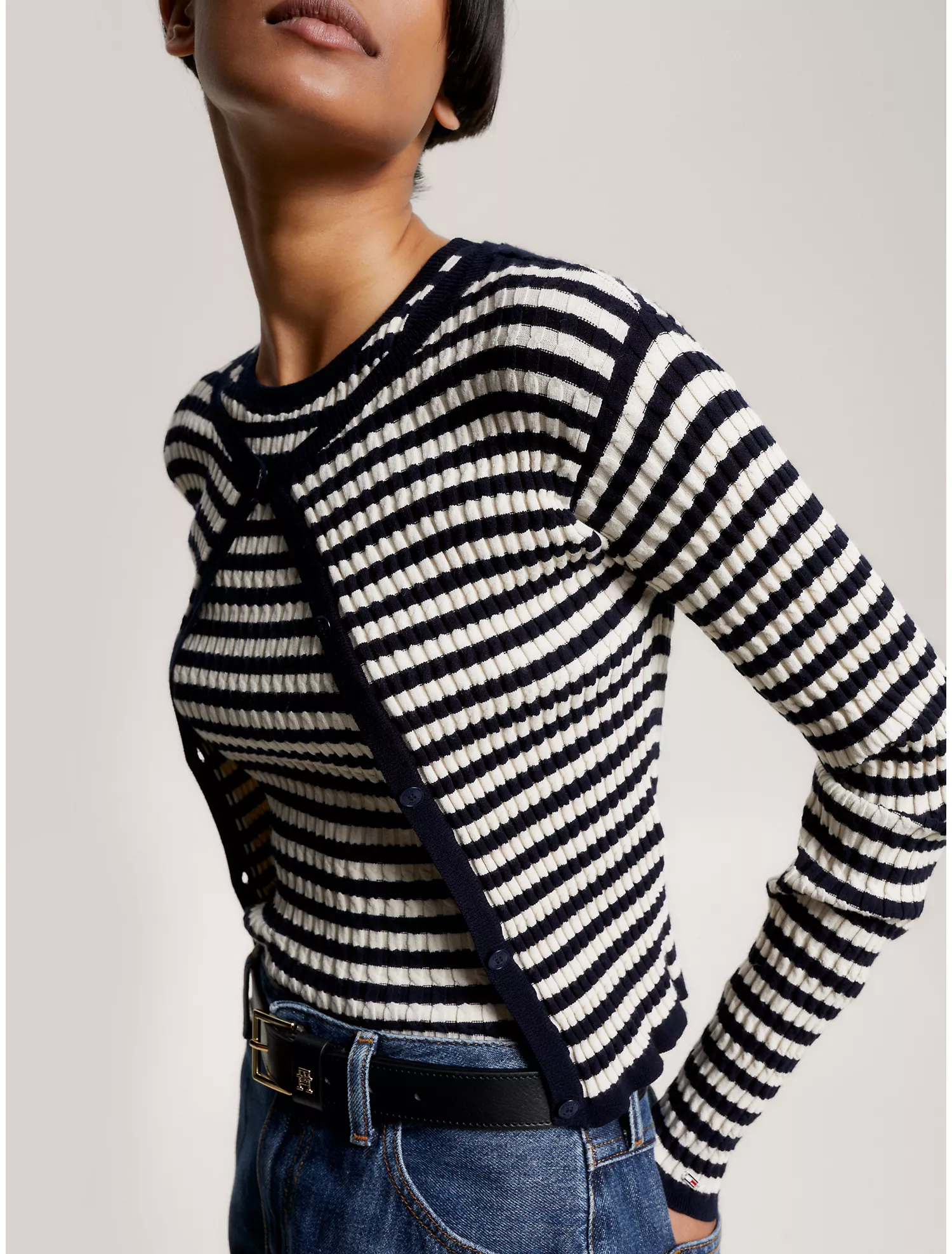 Cable Knit Cropped Sweater