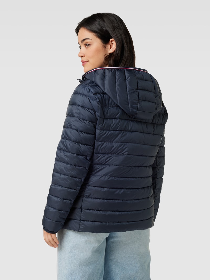 PLUS SIZE Steppjacke mit Kapuze in marineblau