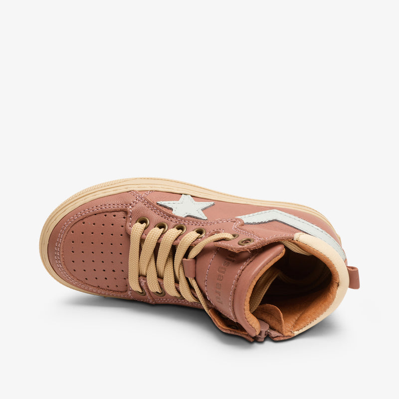 isak nude - Rose