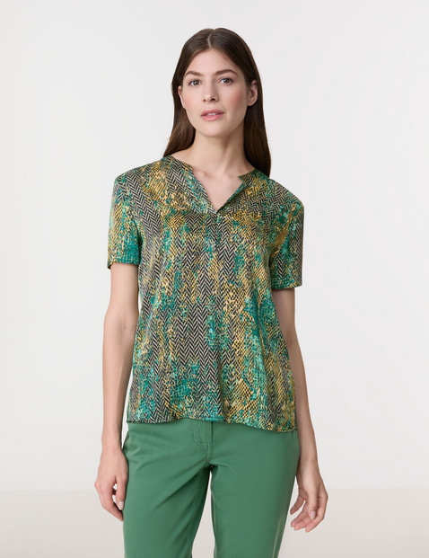 Gemustertes Blusenshirt mit Falten