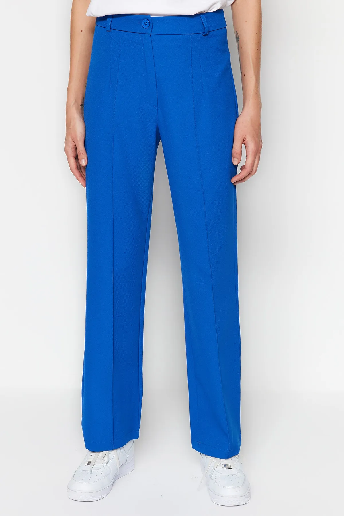 Trendyol Collection  Saks gerade/gerade geschnittene, gewebte Hose mit hoher Taille und gerippten Nähten TWOSS21PL0093