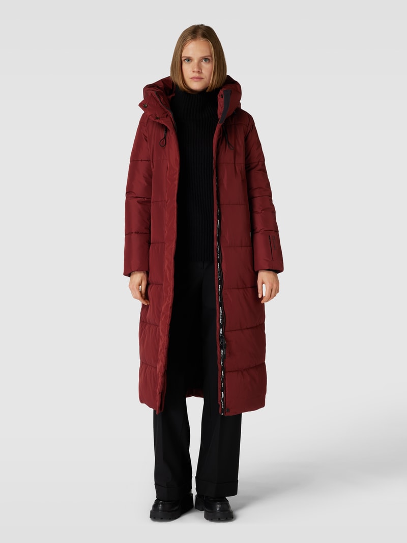 Steppmantel mit Label-Details Modell 'SOULANI' in dunkelrot