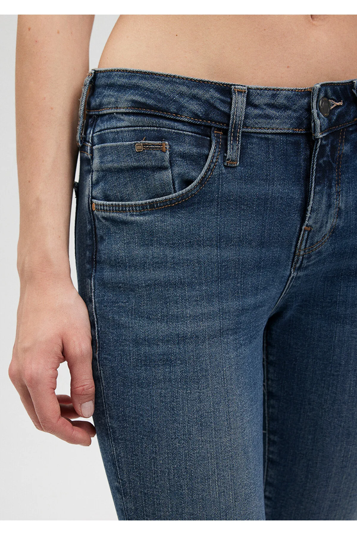 Mavi  Ada Casual Shaded Indigo Blue Jeanshose 1020585267