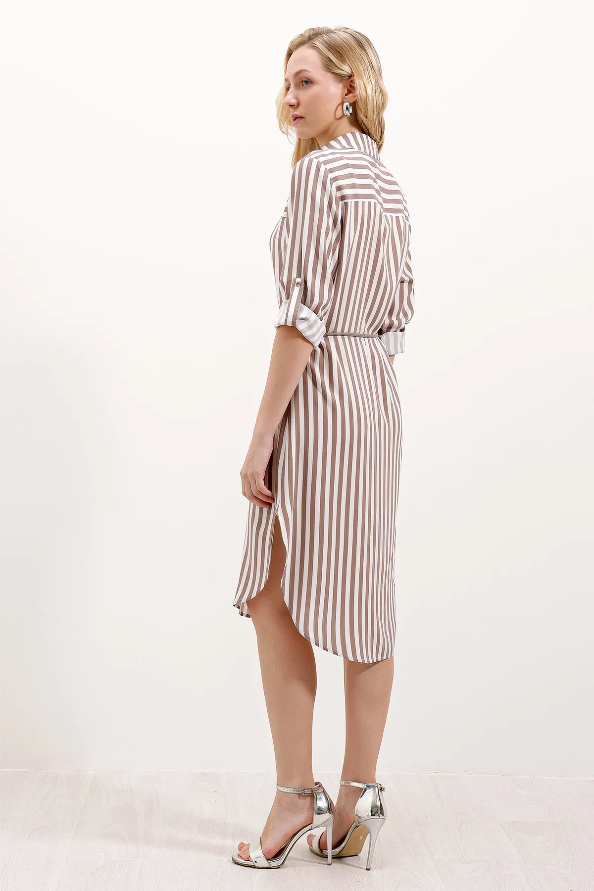 Bigdart  5629 Gestreiftes Kleid mit Gürtel - Nerz