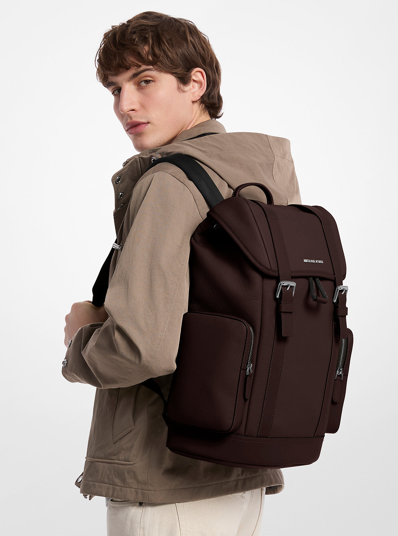 Hudson Pebbled Leather Backpack - SJOKOLADE