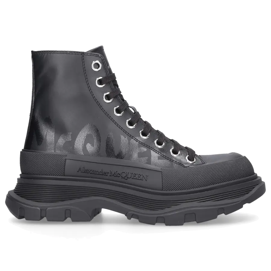 Alexander McQueen - Stiefeletten TREAD Kalbsleder - schwarz