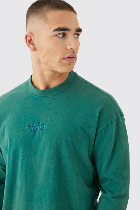 Oversized Man Extended Neck Washed Long Sleeve T-shirt