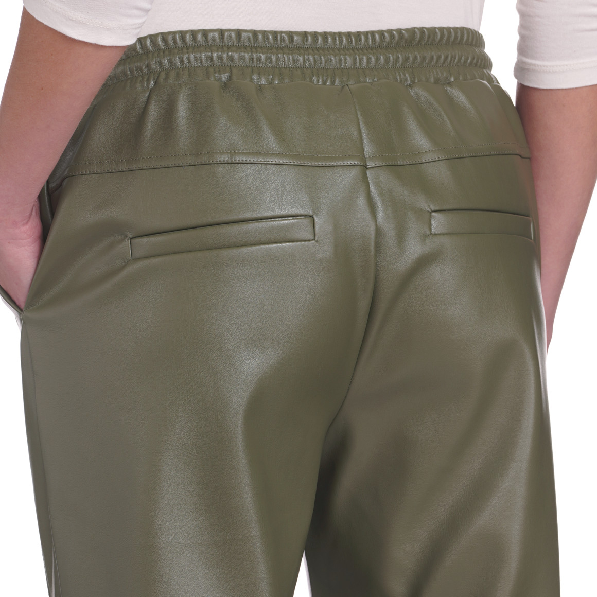 Damen Jogpants aus Lederimitat