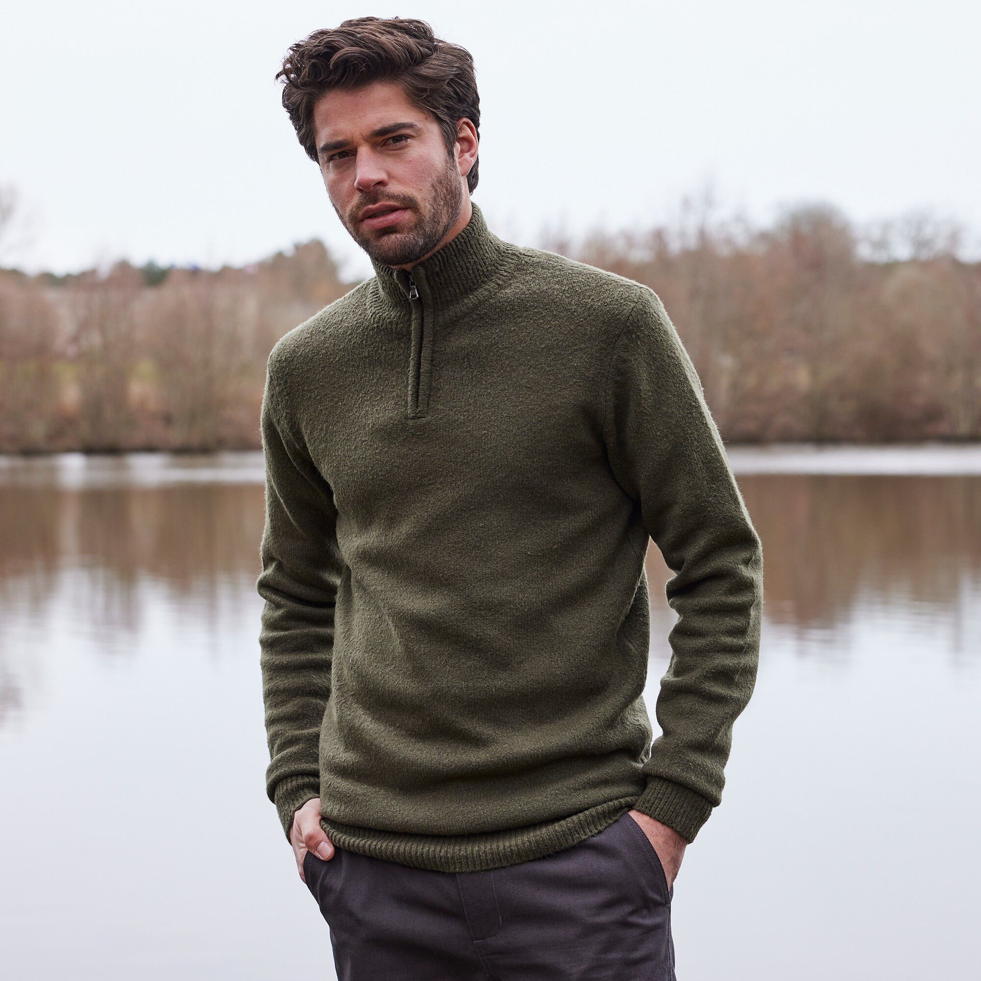 Pull col montant zippé en jersey avec polyester recyclé(1)