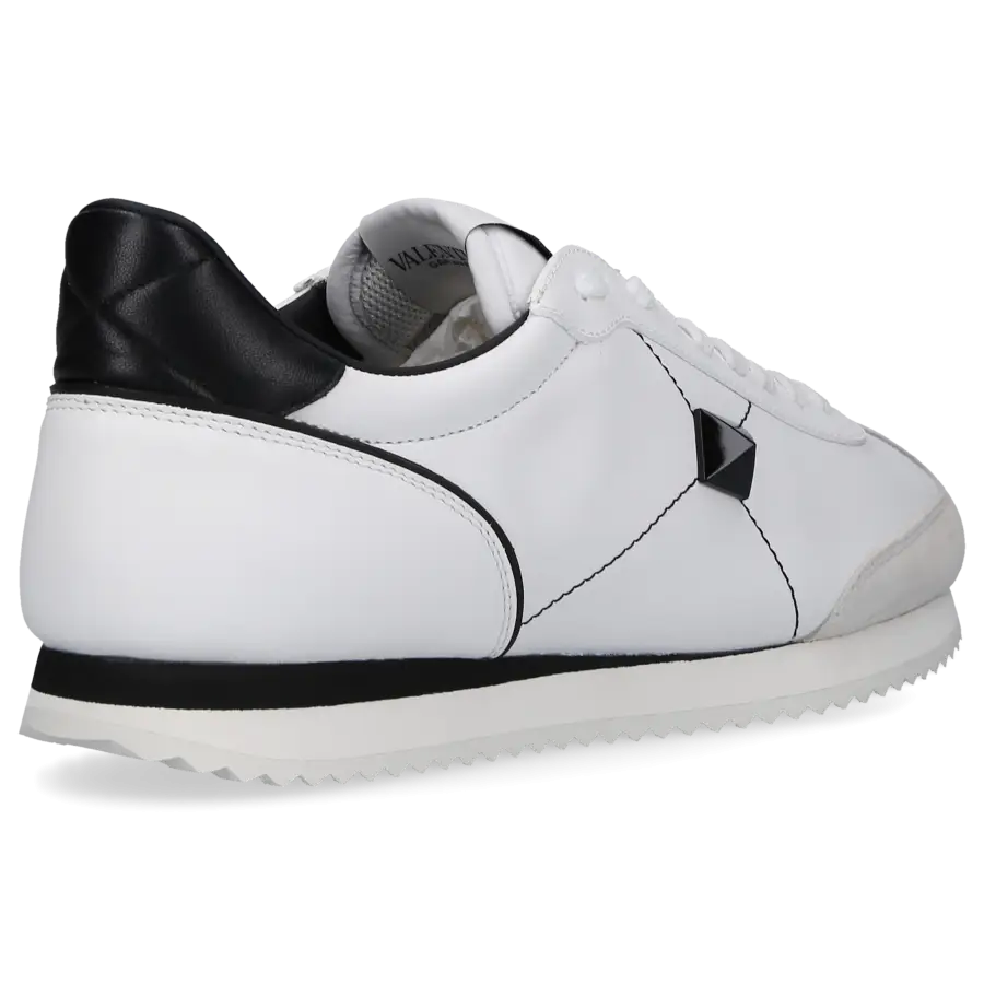 Valentino Garavani - Sneaker low STUD AROUND Kalbsleder - weiß