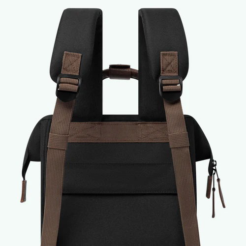 Adventurer Small Managua Black Backpack