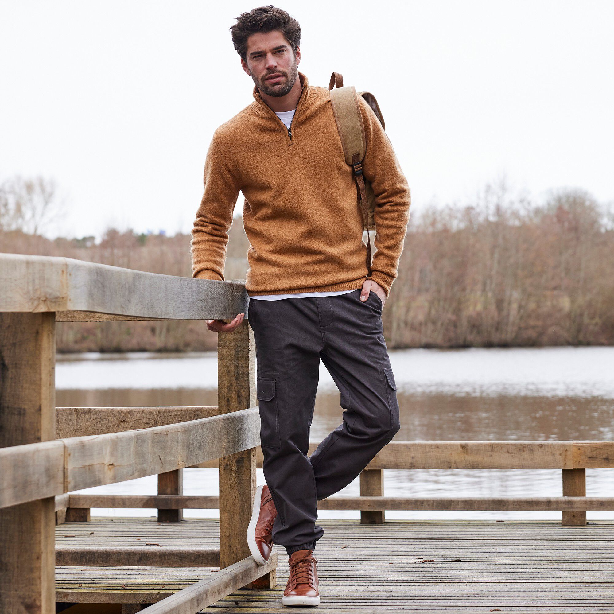 Pull col montant zippé en jersey avec polyester recyclé(1)