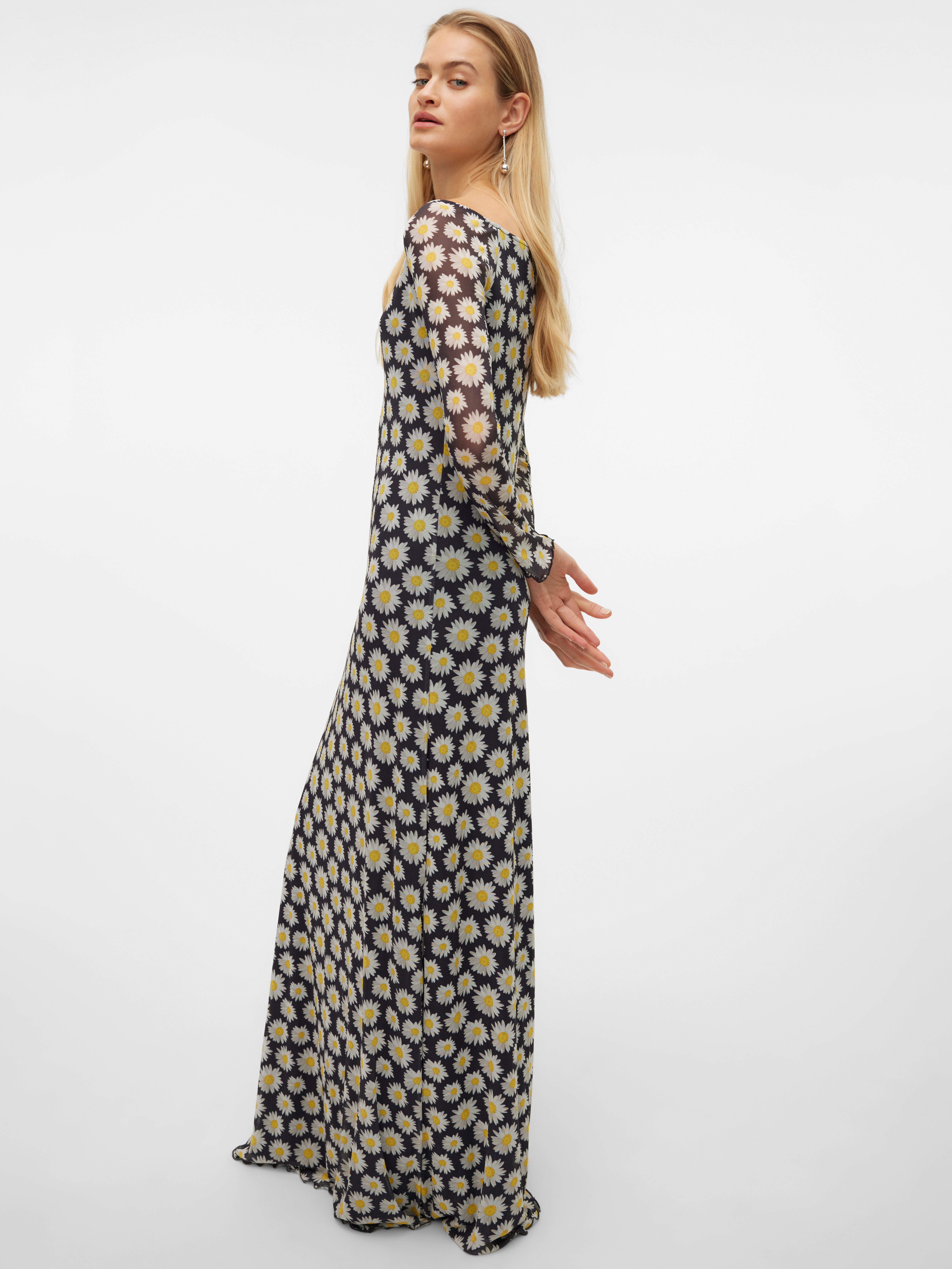 SOMETHINGNEW x PROJECT NOSTALGIA Langes Kleid