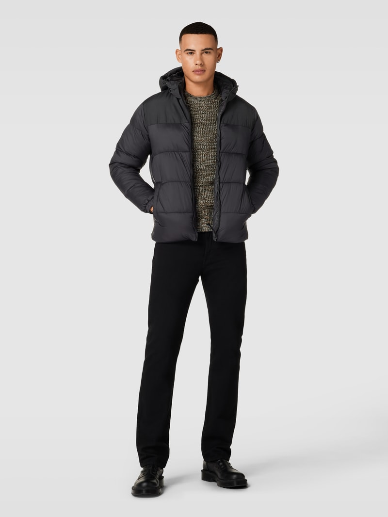 Steppjacke mit Stehkragen Modell 'ETOBY' in schwarz
