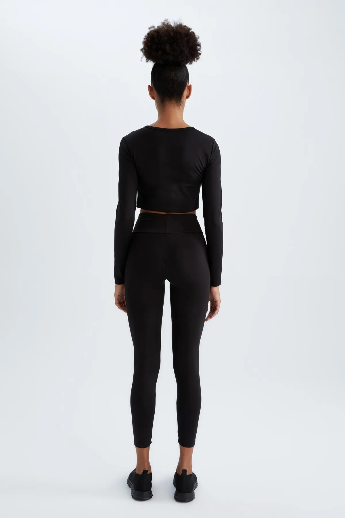 DeFacto  Passform: Taillenbedeckende, weiche, pelzige Leggings