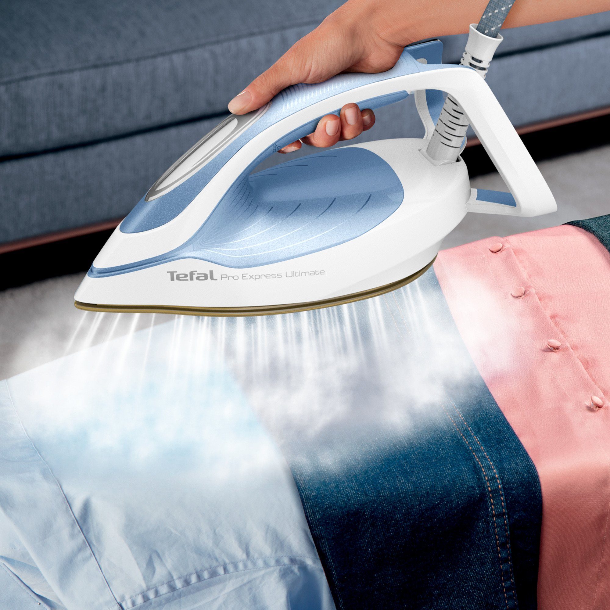 Tefal Dampfbügeleisen Tefal Ultragliss+ Anti-Kalk FV6846E1