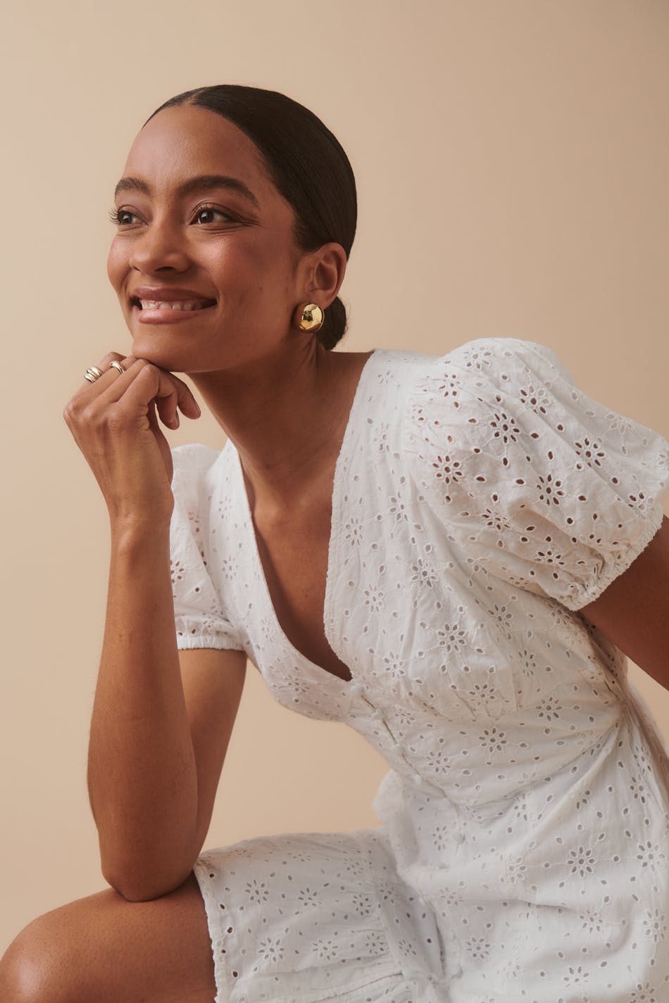 Embroderie anglaise dress.