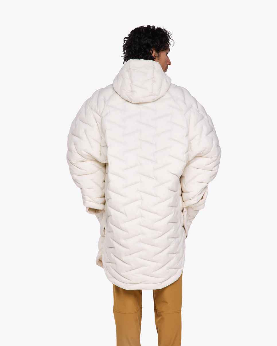 SkyFill Outdoor Poncho Oat Milk