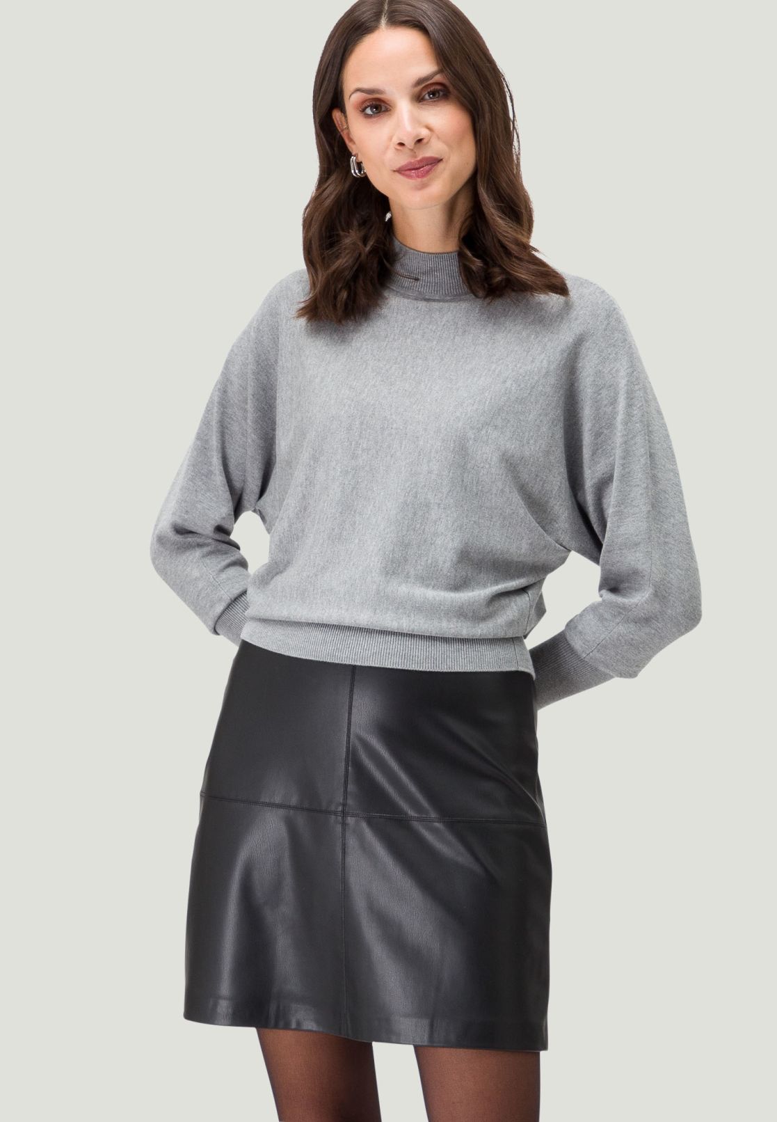 Strickpullover mit Stehkragen