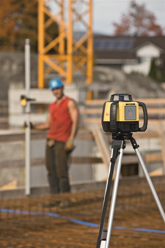 Leica 6005986 Rugby 620 Self-leveling construction laser + Rod Eye 160
