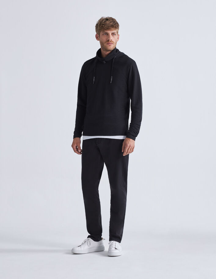 T-shirt noir à col montant et capuche Homme