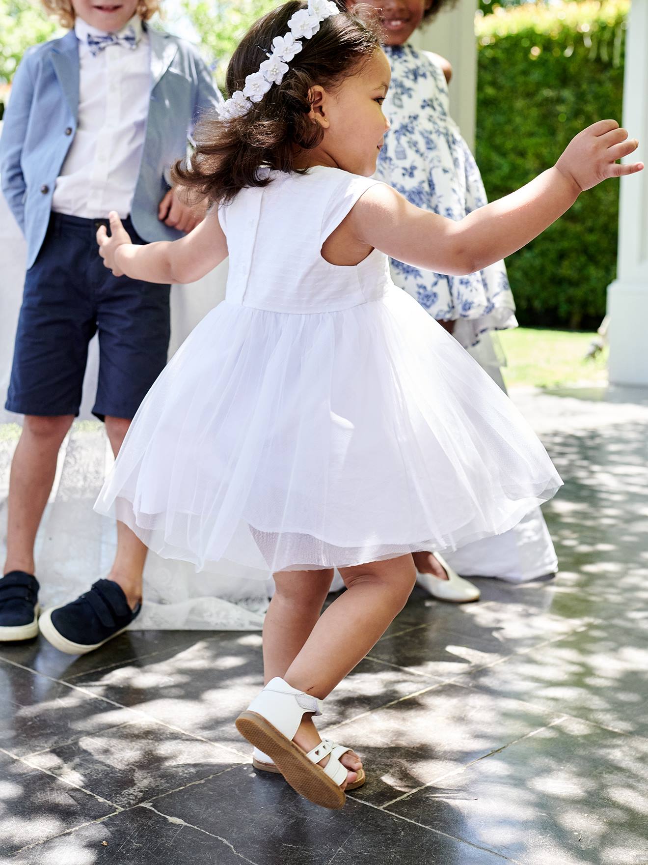 Robe de cérémonie bébé avec tulle blanc