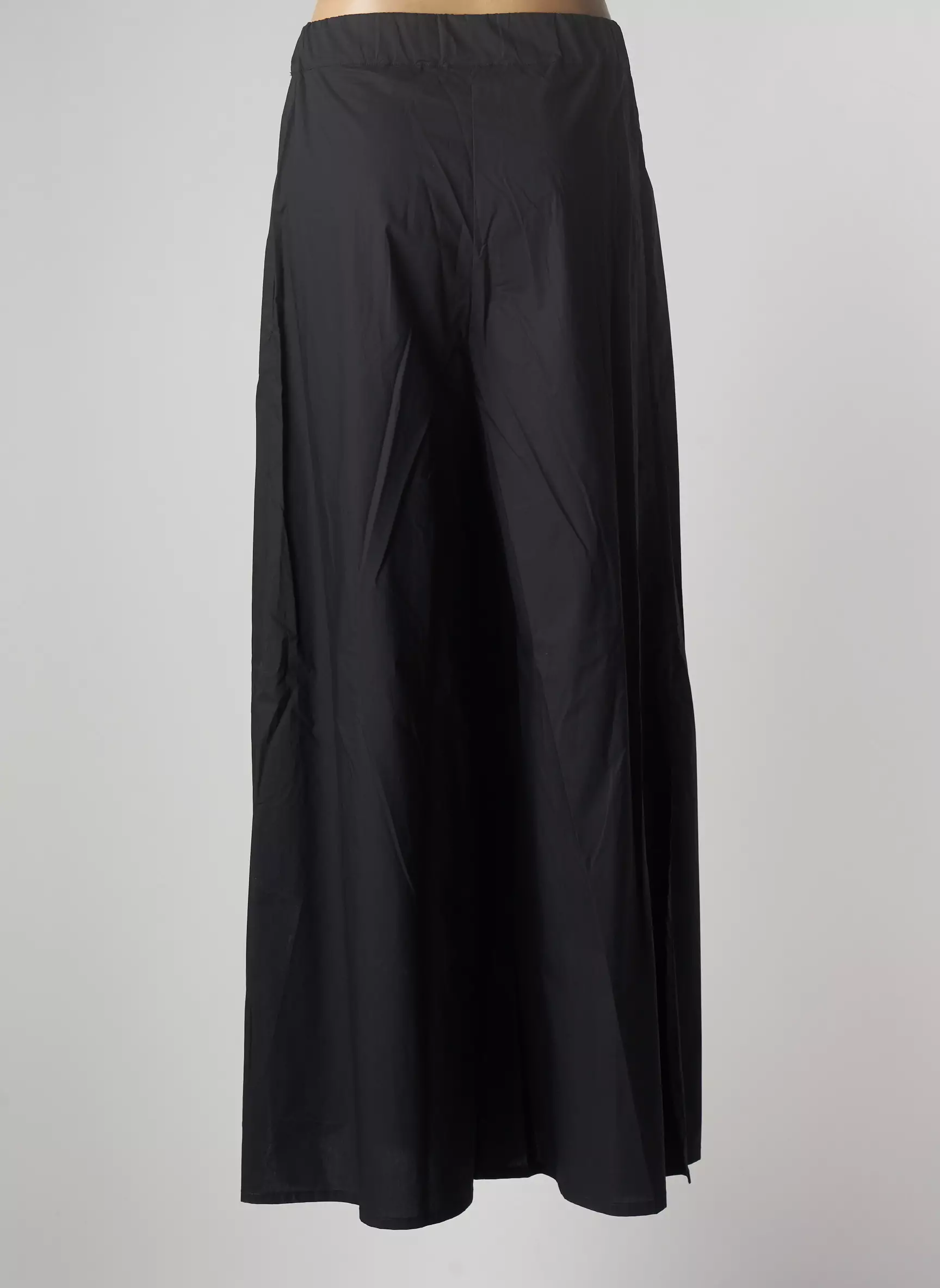 Pier Antonio Gaspari Pantalons Larges Femme couleur noir